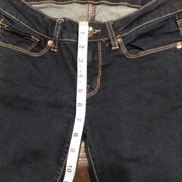 Bullhead Size 5 Mid Rise Skinny Jeans - Picture 8 of 9